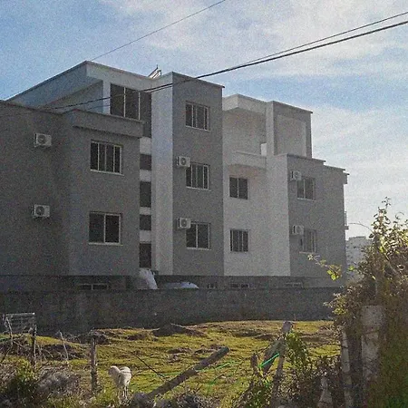 Apartmanhotel Lumnik - Shengjin- & *