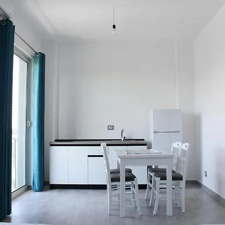 Lumnik - Shengjin- & شقة فندقية