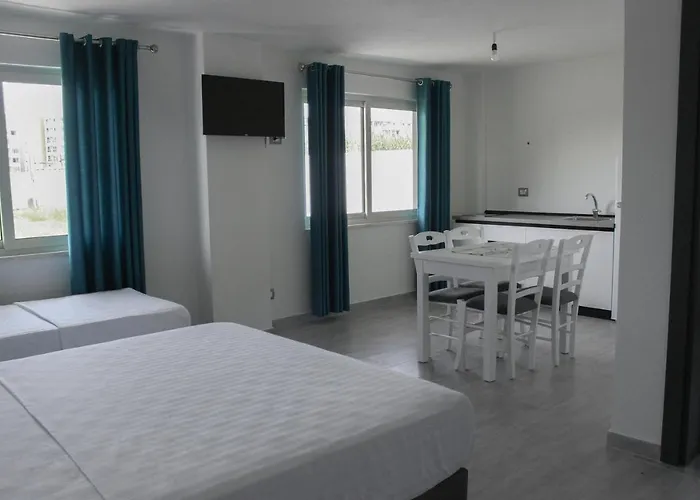 アパートホテル Lumnik - Shengjin- &